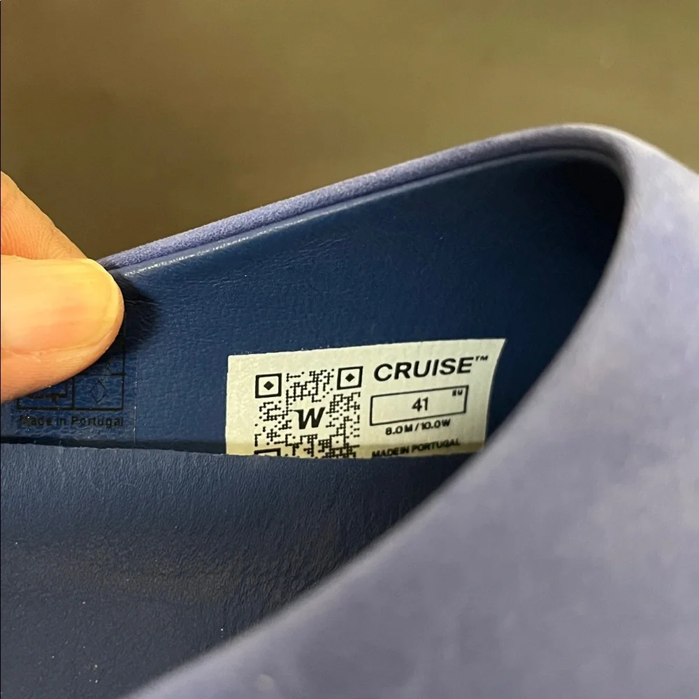 Wolf & Shepherd Royal blue slip on cruise Mules sz 41